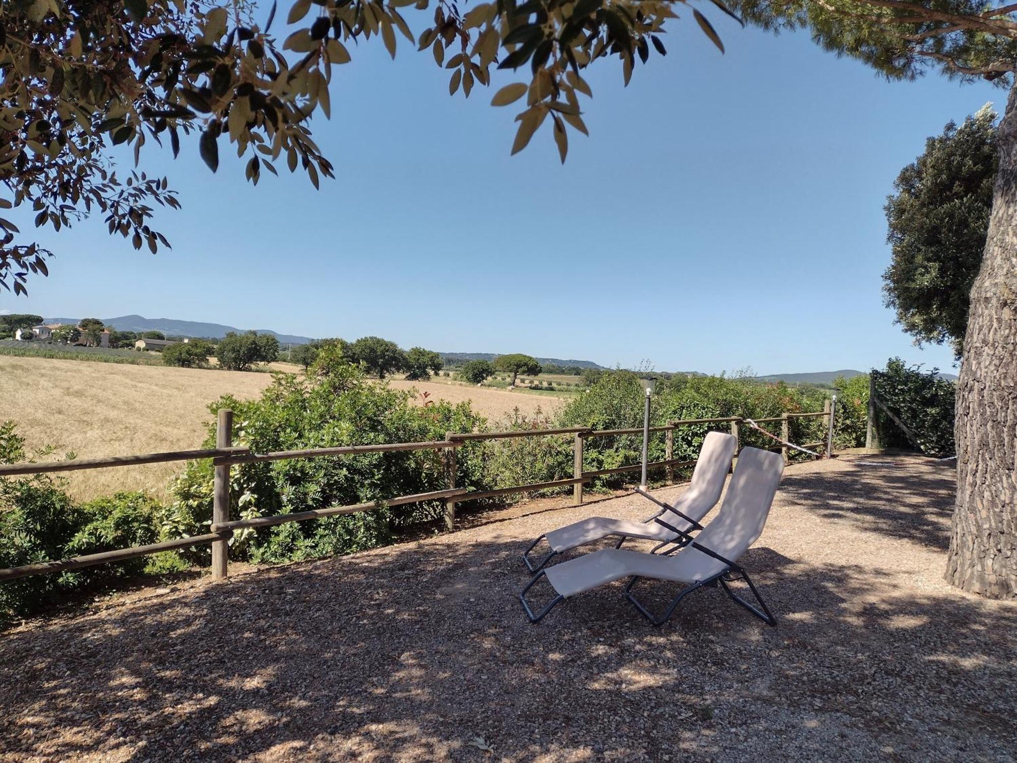 Agriturismo I Debbi 비보나 외부 사진