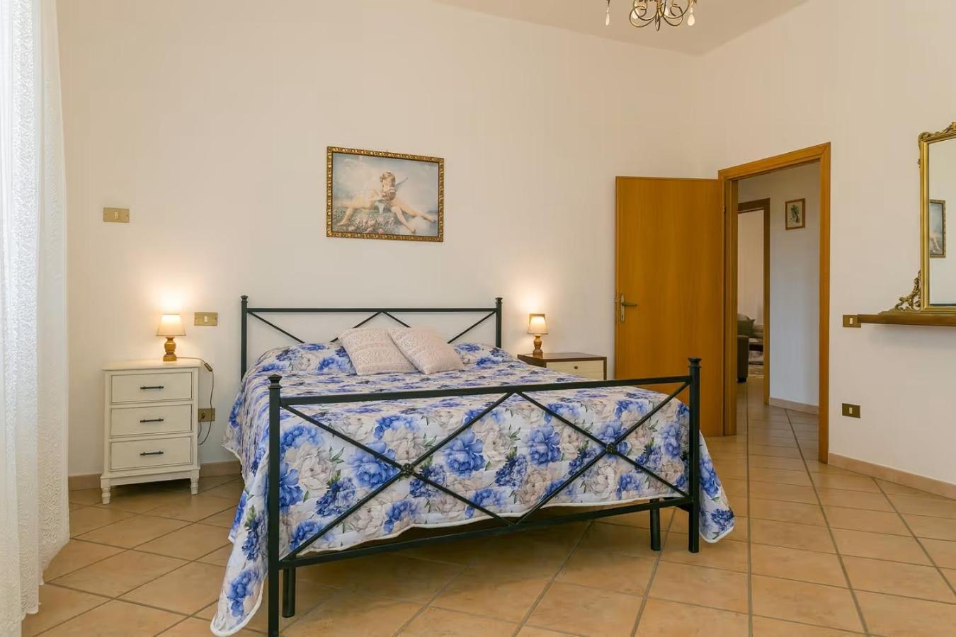 Agriturismo I Debbi 비보나 외부 사진