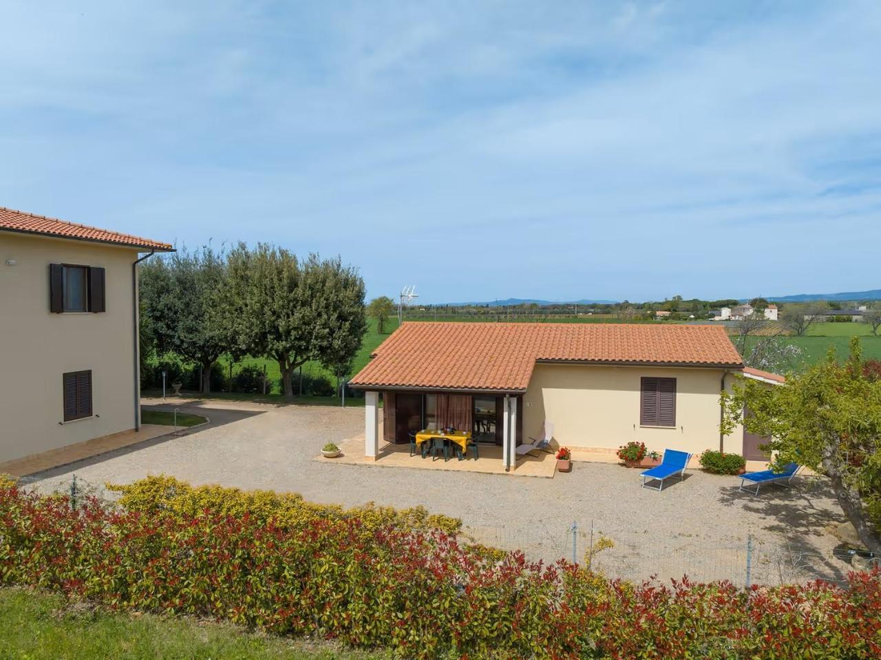 Agriturismo I Debbi 비보나 외부 사진