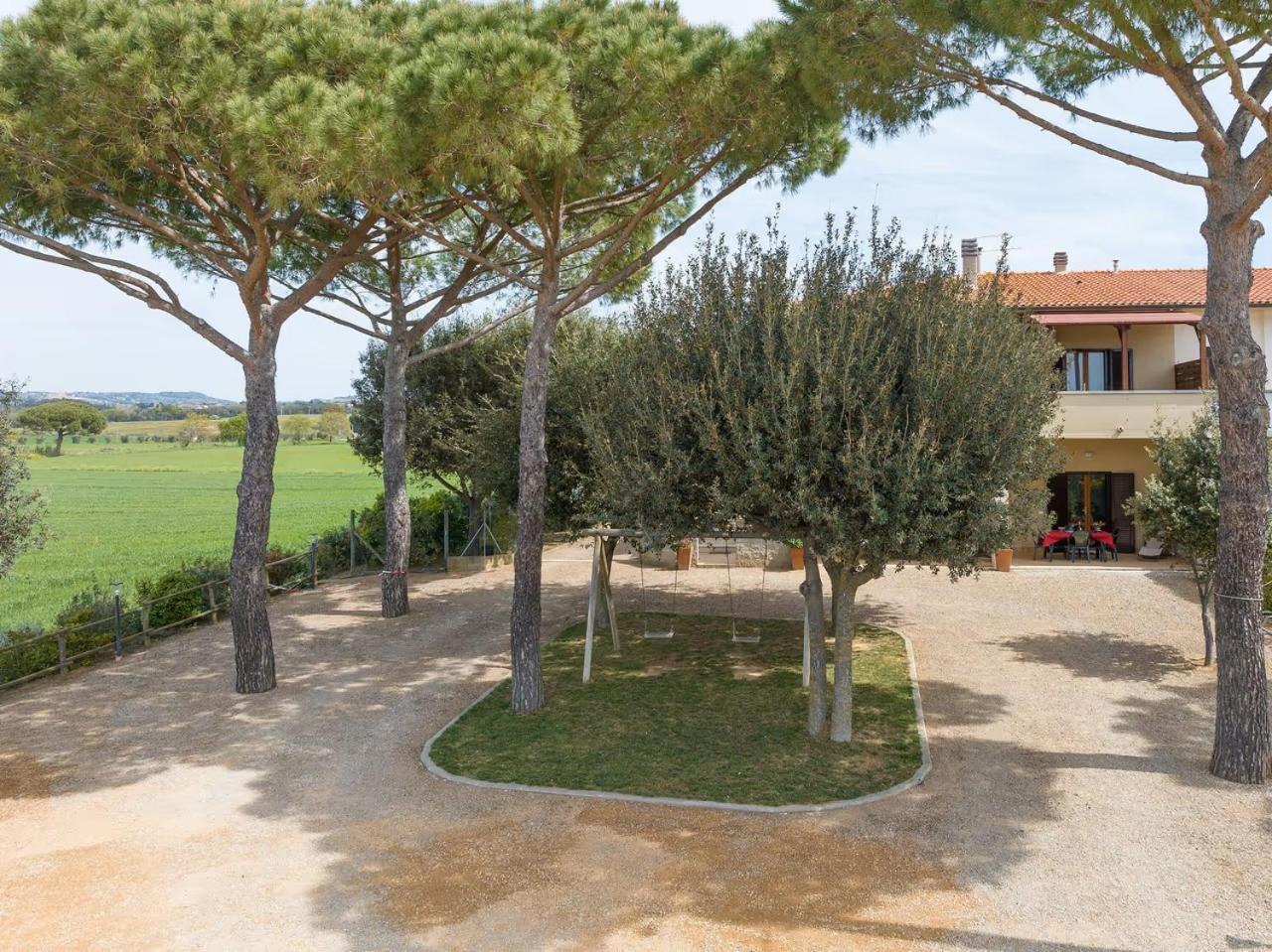 Agriturismo I Debbi 비보나 외부 사진