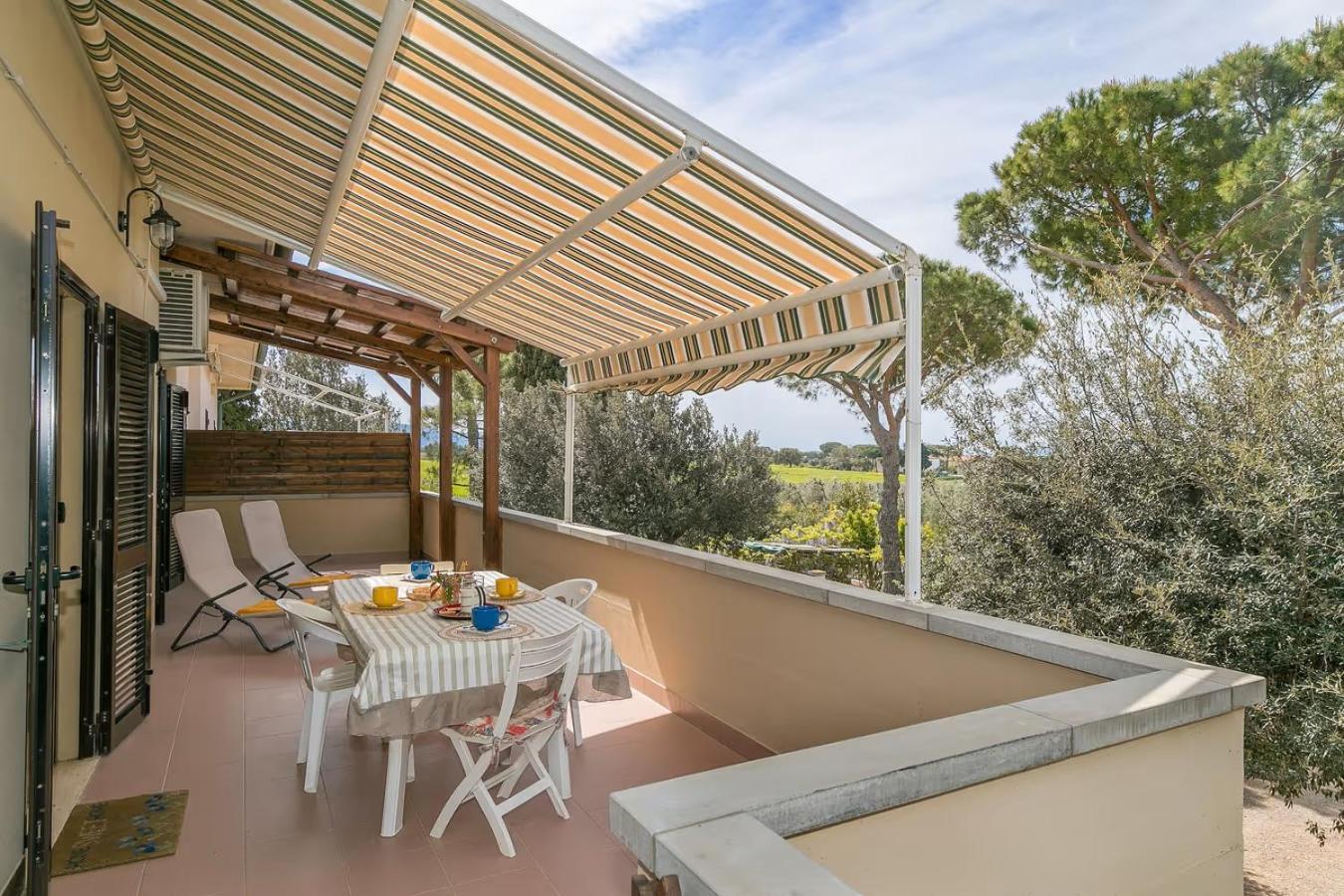 Agriturismo I Debbi 비보나 외부 사진