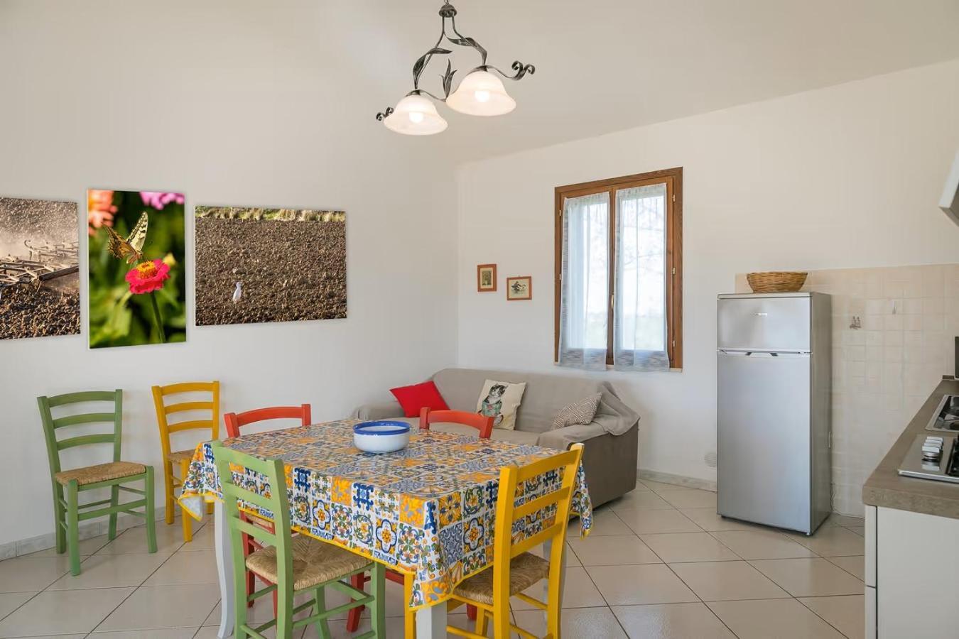 Agriturismo I Debbi 비보나 외부 사진
