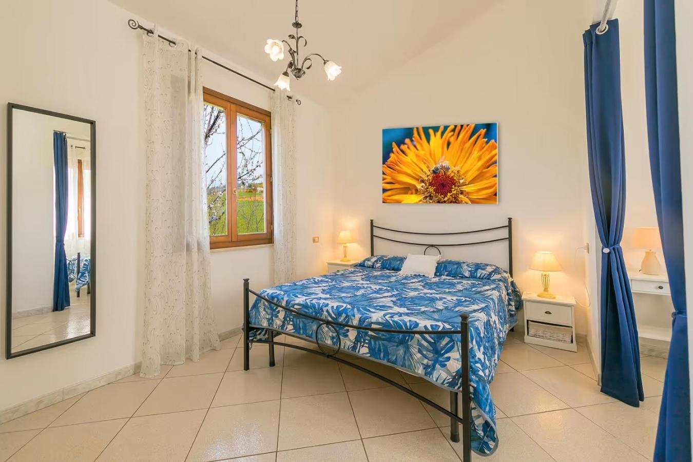 Agriturismo I Debbi 비보나 외부 사진