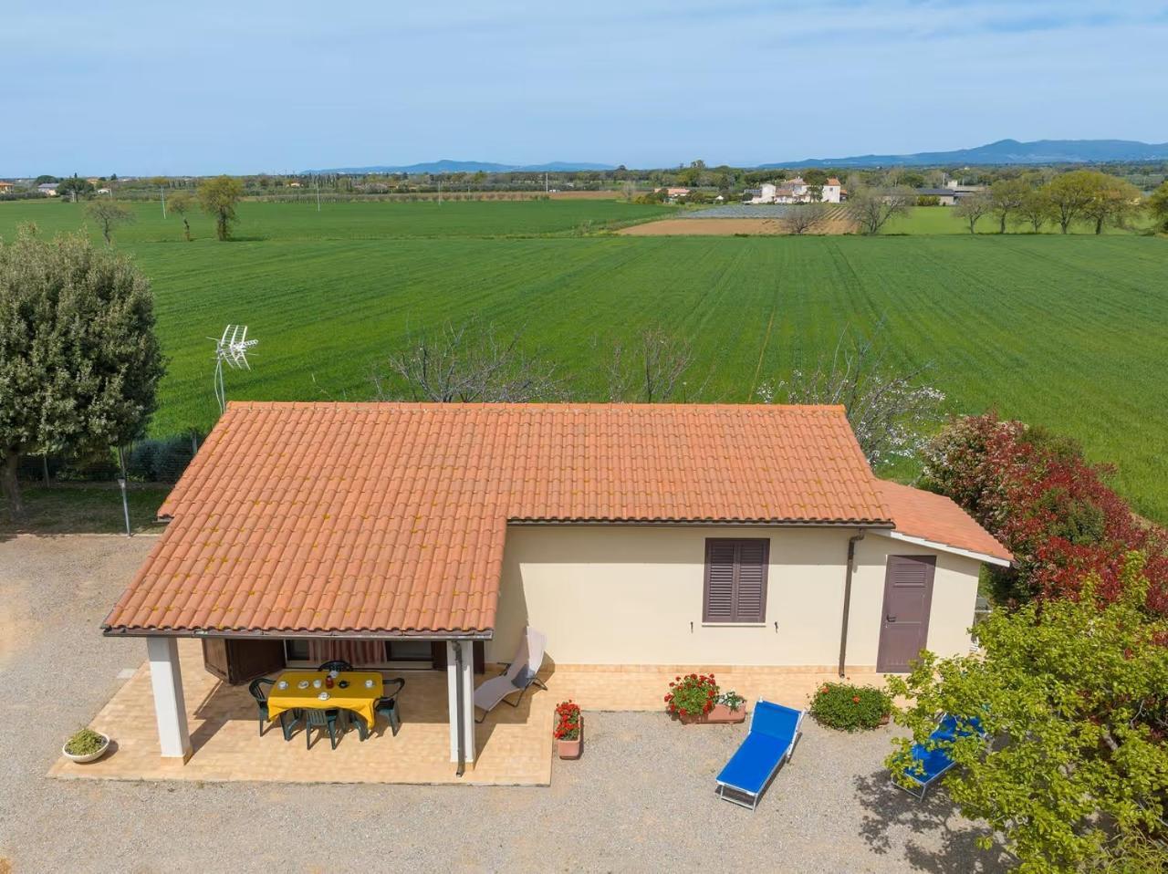 Agriturismo I Debbi 비보나 외부 사진