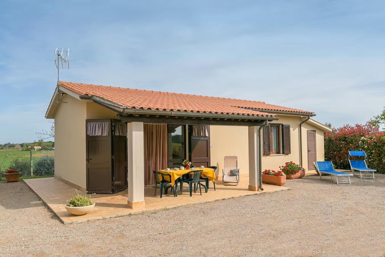 Agriturismo I Debbi 비보나 외부 사진